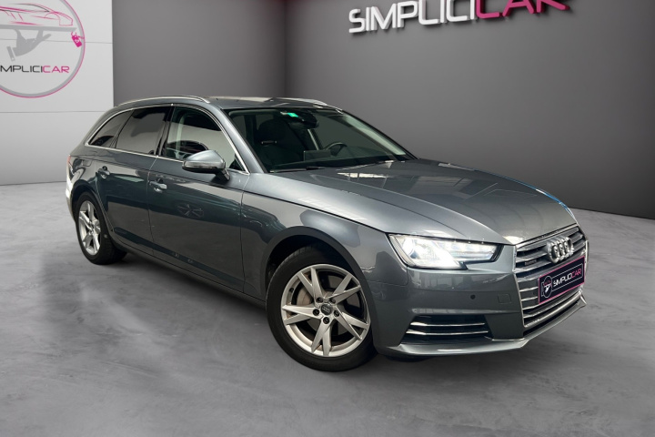 AUDI A4 AVANT
