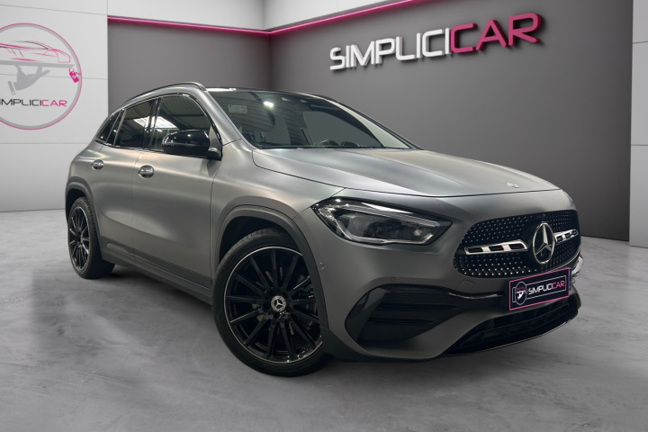 MERCEDES GLA