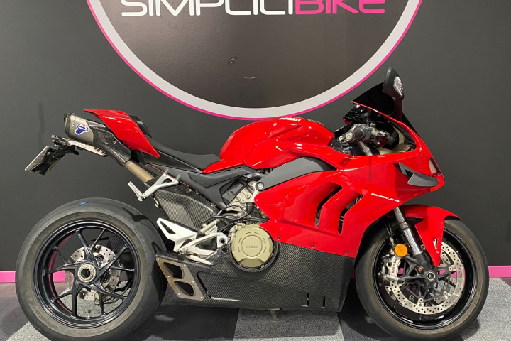 DUCATI PANIGALE V4