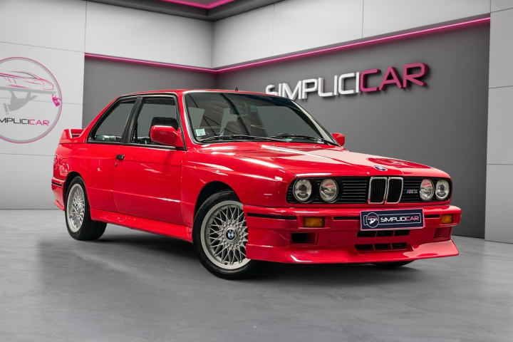 BMW M3 E30