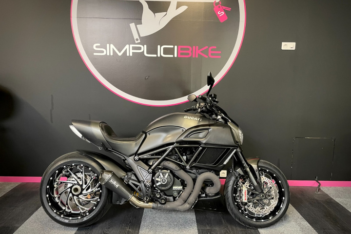 DUCATI DIAVEL