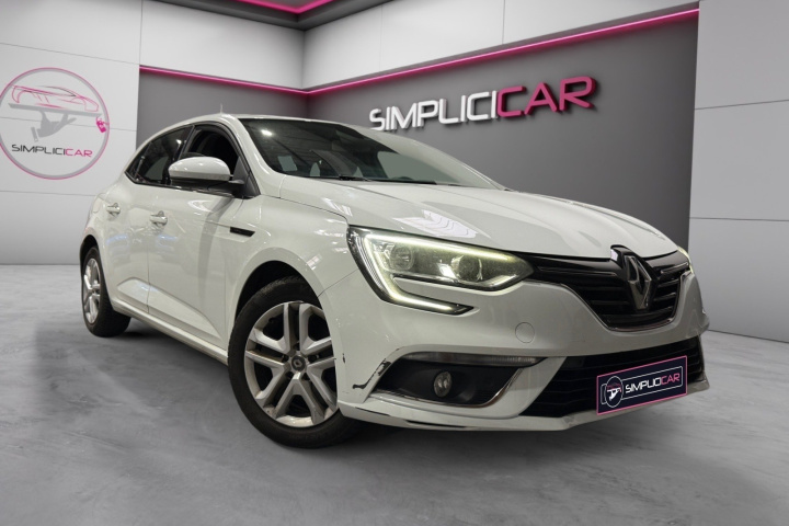 RENAULT MEGANE IV BERLINE BUSINESS