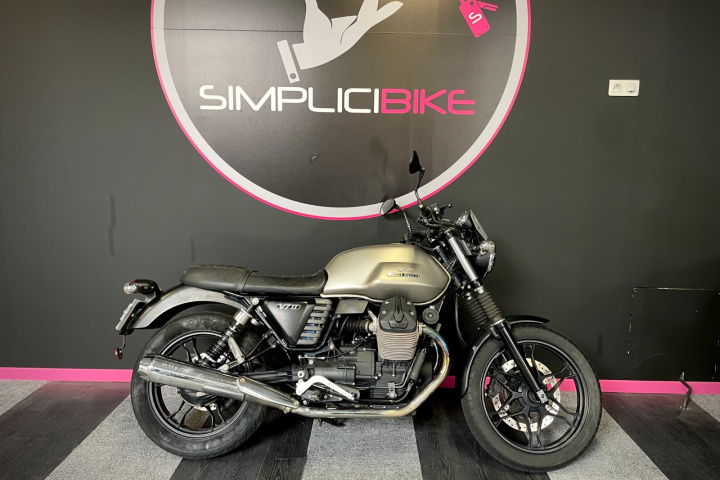 Moto Guzzi V7 II